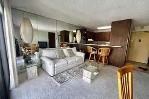 2140 Kuhio Ave, Honolulu, HI 96815 - Photo 2