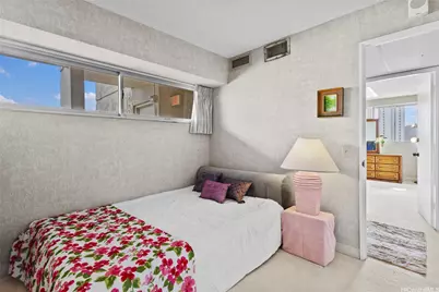 2440 Kuhio Avenue #2201, Honolulu, HI 96815 - Photo 14