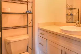 439 Keoniana St, Honolulu, HI 96815 - Photo 18