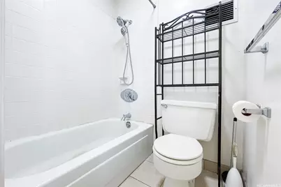 2649 Varsity Place #411, Honolulu, HI 96826 - Photo 12