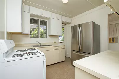 1044 Green Street #A, Honolulu, HI 96814 - Photo 6