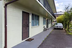 1313 Ahiahi St, Honolulu, HI 96817 - Photo 2