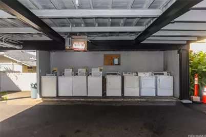 1719 Nuuanu Avenue, Honolulu, HI 96817 - Photo 24