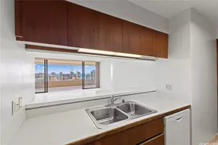 581 Kamoku St, Honolulu, HI 96826 - Photo 12