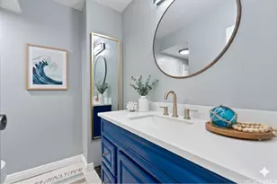 501 Hahaione St, Honolulu, HI 96825 - Photo 14