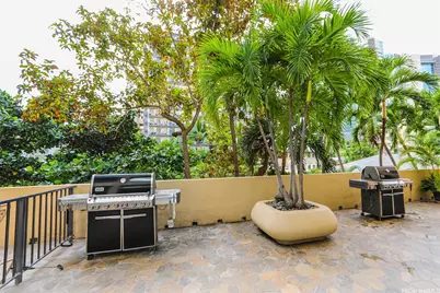 2215 Aloha Drive #DH1205, Honolulu, HI 96815 - Photo 24
