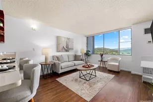 3045 Ala Napuaa Pl, Honolulu, HI 96818 - Photo 6