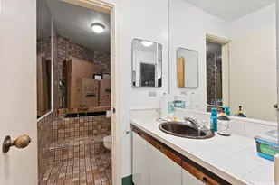 222 Vineyard St, Honolulu, HI 96813 - Photo 8