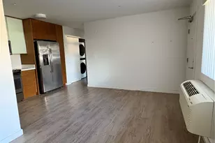 1310 Pensacola St, Honolulu, HI 96814 - Photo 2