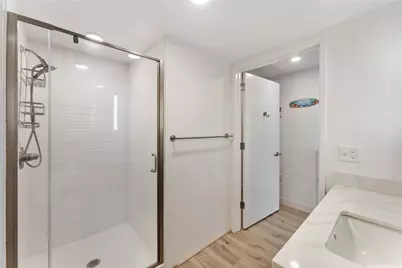 615 Keawe Street #2703, Honolulu, HI 96813 - Photo 14