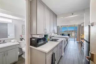 445 Seaside Ave, Honolulu, HI 96815 - Photo 6