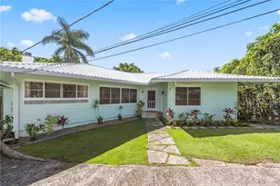 19 Hinalo Pl, Honolulu, HI 96817 - Photo 2