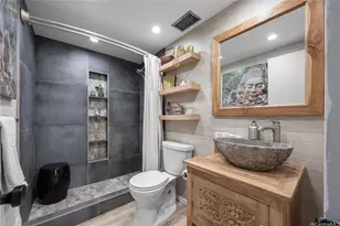 2333 Kapiolani Blvd, Honolulu, HI 96826 - Photo 20