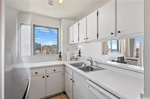 2240 Kuhio Ave, Honolulu, HI 96815 - Photo 12