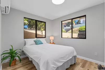 427 Kekupua Street, Honolulu, HI 96825 - Photo 14