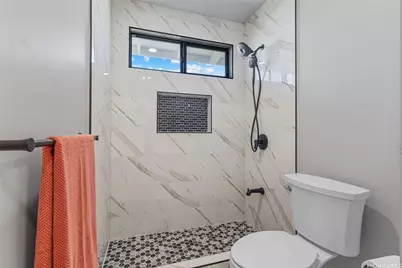 427 Kekupua Street, Honolulu, HI 96825 - Photo 18