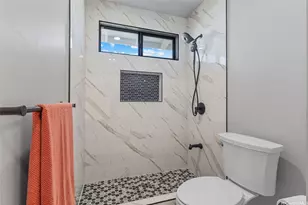 427 Kekupua St, Honolulu, HI 96825 - Photo 18