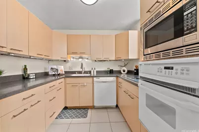 1717 Ala Wai Boulevard #2310, Honolulu, HI 96815 - Photo 6