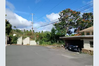 4052 A & B Keanu Street #A & B, Honolulu, HI 96816 - Photo 2