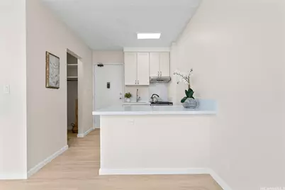 1560 Kanunu Street #1613, Honolulu, HI 96814 - Photo 18