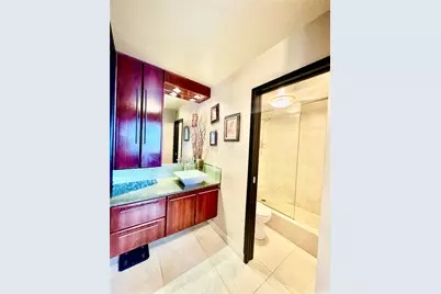 411 Hobron Lane #3904, Honolulu, HI 96815 - Photo 12