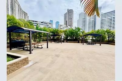 411 Hobron Lane #3904, Honolulu, HI 96815 - Photo 16