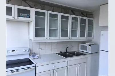 620 McCully Street #902, Honolulu, HI 96826 - Photo 6