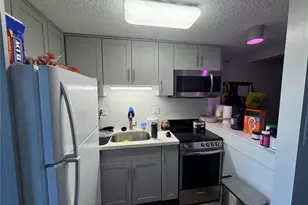 1060 Kamehameha Hwy, Pearl City, HI 96782 - Photo 1