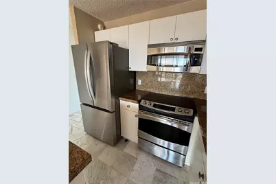 1201 Wilder Avenue #2601, Honolulu, HI 96822 - Photo 6