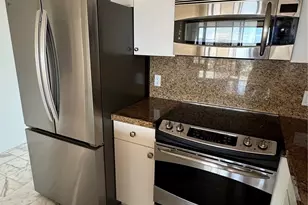 1201 Wilder Ave, Honolulu, HI 96822 - Photo 6