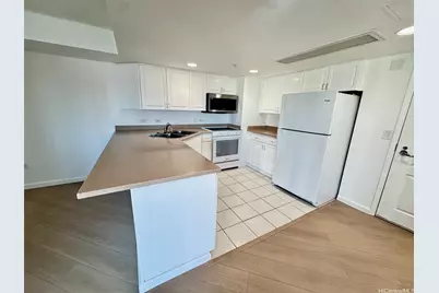 1314 Kalakaua Avenue #910, Honolulu, HI 96826 - Photo 1