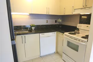 430 Keoniana St, Honolulu, HI 96815 - Photo 4