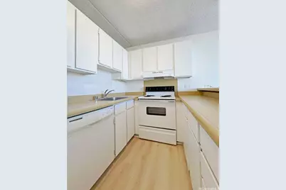 411 Hobron Lane #1010, Honolulu, HI 96815 - Photo 8