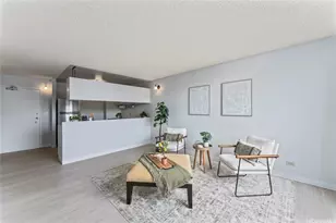 3045 Ala Napuaa Pl, Honolulu, HI 96818 - Photo 4