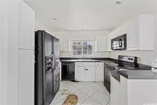 87-1976 Pakeke St, Waianae, HI 96792 - Photo 12