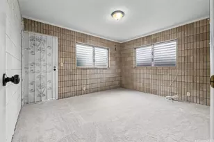 2327 Round Top Dr, Honolulu, HI 96822 - Photo 12