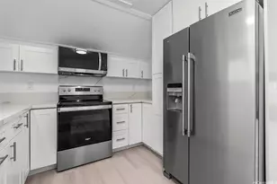 1113 Villa Ln, Honolulu, HI 96826 - Photo 8