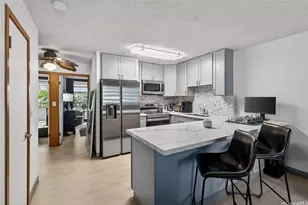 1720 Ala Moana Blvd, Honolulu, HI 96815 - Photo 2