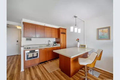 364 Seaside Avenue #2110, Honolulu, HI 96815 - Photo 2