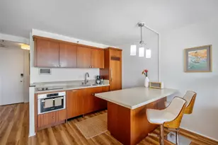 364 Seaside Ave, Honolulu, HI 96815 - Photo 2