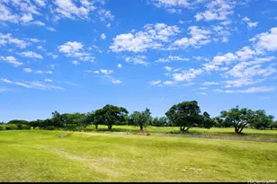 1175 Mokuhano St, Honolulu, HI 96825 - Photo 1