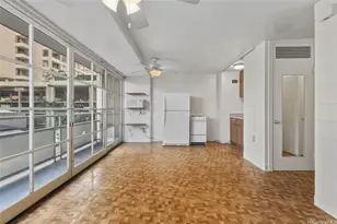 445 Kaiolu St, Honolulu, HI 96815 - Photo 8