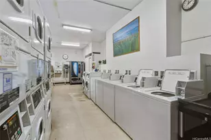 445 Kaiolu St, Honolulu, HI 96815 - Photo 22