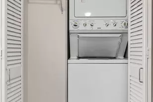 1314 Kalakaua Ave, Honolulu, HI 96826 - Photo 16