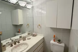 1765 Ala Moana Blvd, Honolulu, HI 96815 - Photo 8