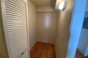 3009 Ala Makahala Pl, Honolulu, HI 96818 - Photo 10