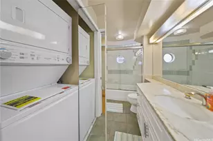 1910 Ala Moana Blvd, Honolulu, HI 96815 - Photo 10