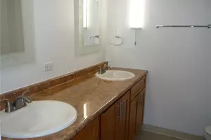 1655 Makaloa St, Honolulu, HI 96814 - Photo 4