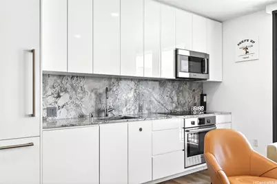 987 Queen Street #2303, Honolulu, HI 96814 - Photo 8