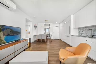 987 Queen Street #2303, Honolulu, HI 96814 - Photo 6